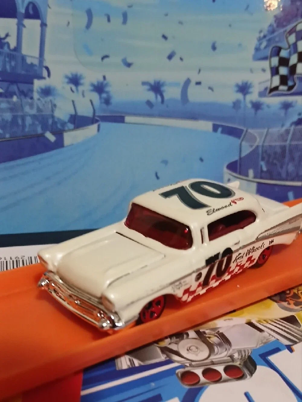 White 1957 Chevy Die-Cast Race Car Hot Wheels  - White. 2000 Mfg (Y2K)